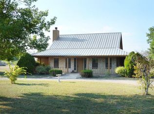 410 Sport Aviation Dr, Marion, TX 78124