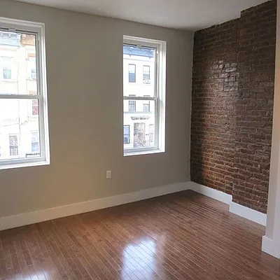 Rented by Nooklyn NYC LLC | media 10