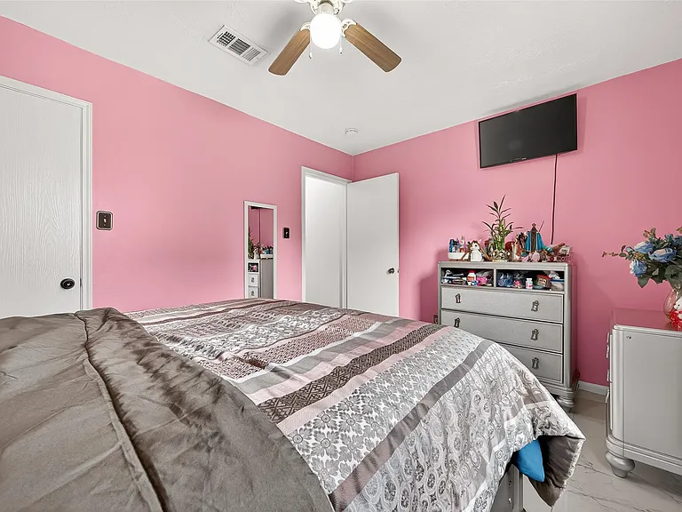 2510 Fox Water Dr — Photo 23