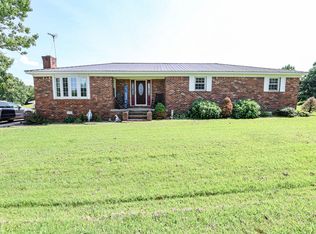2350 Rule Shack Rd, Mayfield, KY 42066