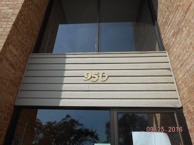 2nd image of 950 N Countryside Dr APT 214