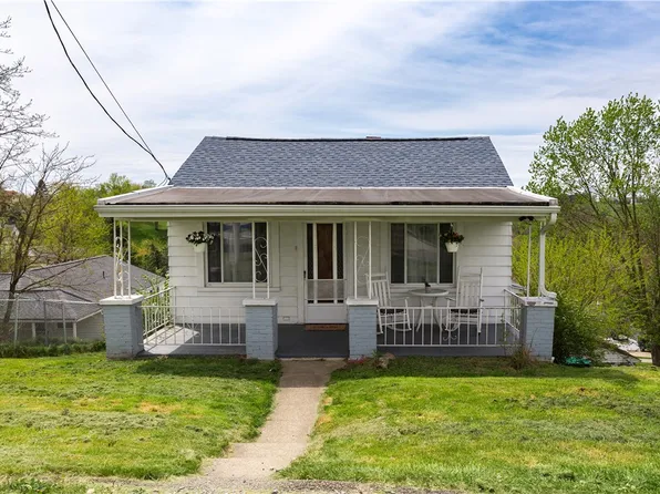 1678 Pierce St, Washington, PA 15301