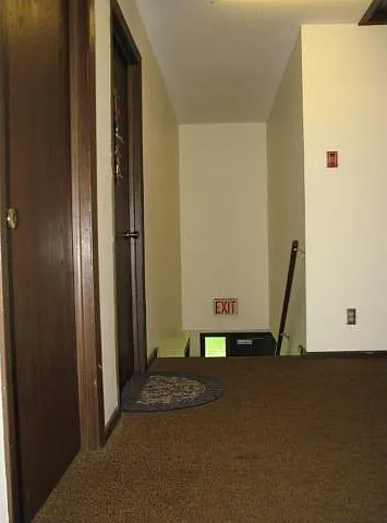 718 E Maryland St — Photo 3
