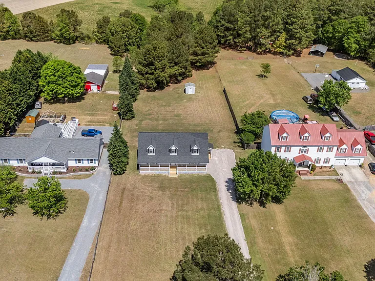 5312 Swanns Station Rd — Photo 5