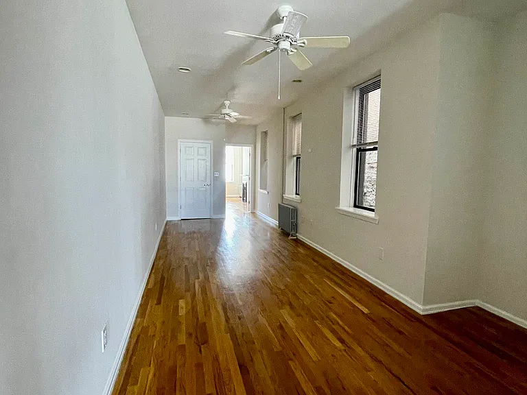 205 Luquer St #3L — Photo 5