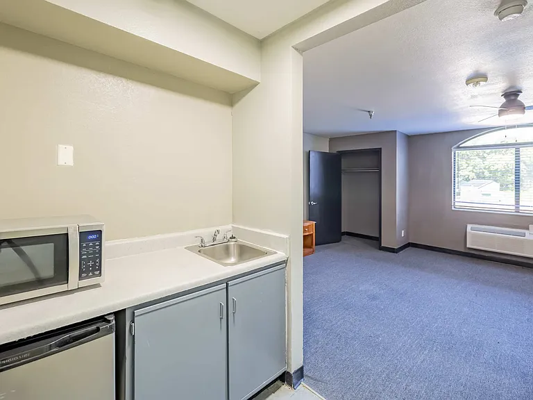 Jubilee Residences — Photo 33