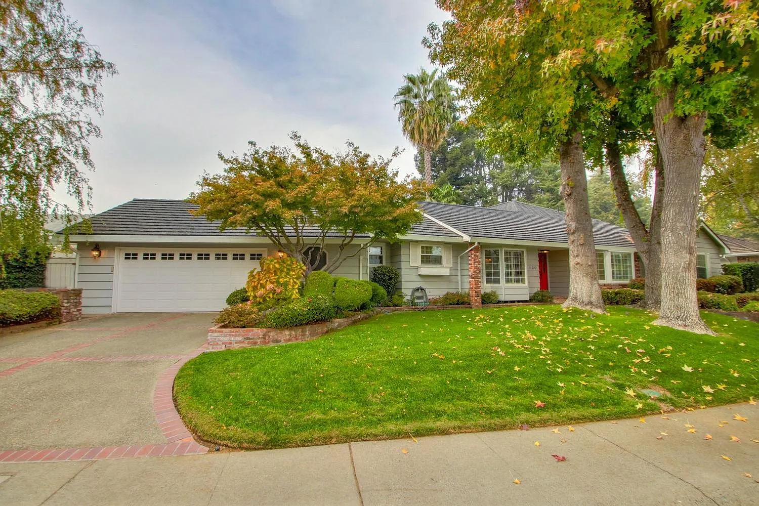 130 Breckenwood Way photo 1