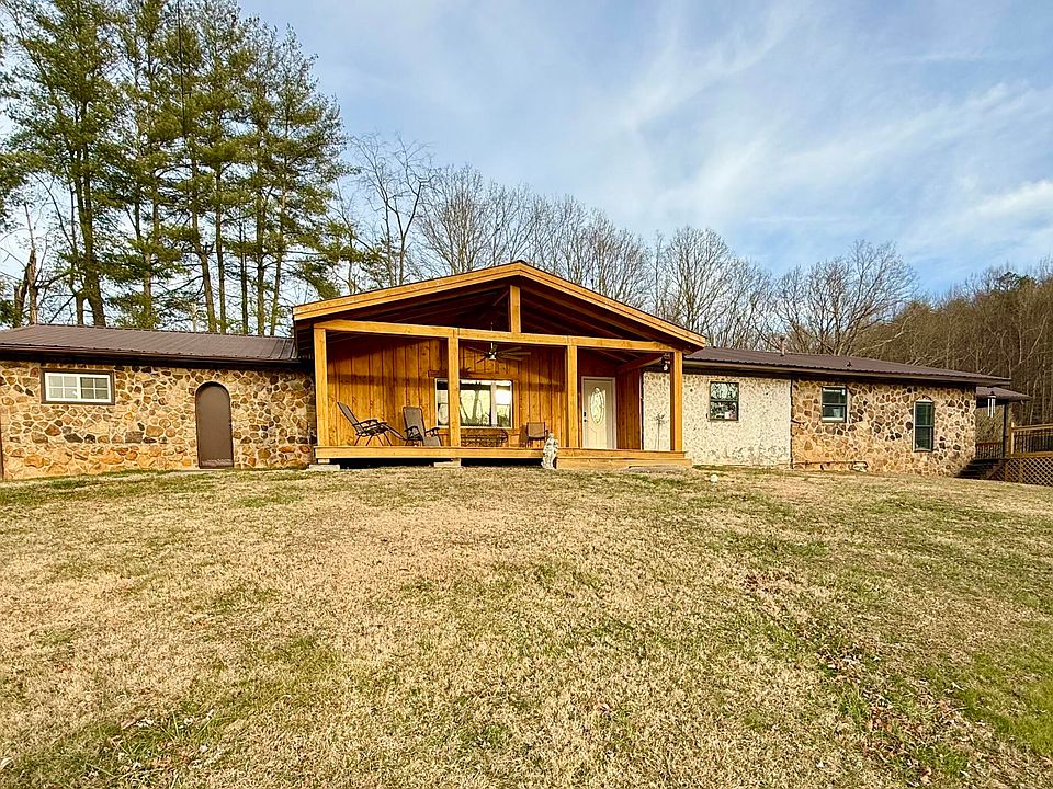 1st image of 1047 Evergreen Rd