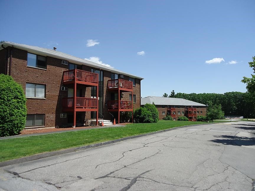 1st image of 96 Powers St APT 191
