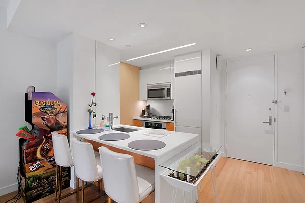 Rented by Nomad Property Group, LLC | media 5