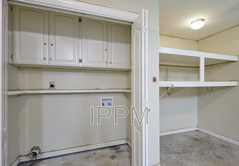 2609 Thomas Ln — Photo 30