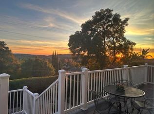 2937 Glen Albyn Dr, Santa Barbara, CA 93105