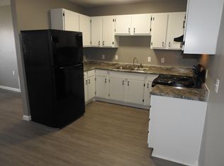 415 W Singleton St #7, Centralia, MO 65240