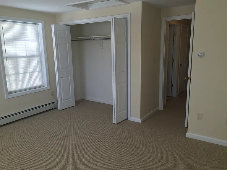 18 Carriage Ln — Photo 12