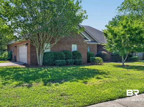 260 Falls Creek St, Fairhope, AL 36532
