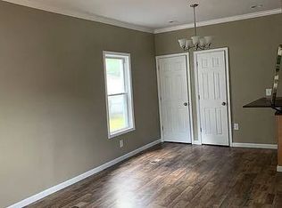 595 Seward St, Rochester, NY 14611