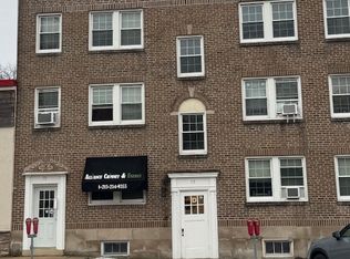 75 Rittenhouse Pl APT D-22, Ardmore, PA 19003