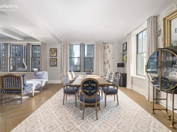 212 Fifth Avenue image 4 of 25