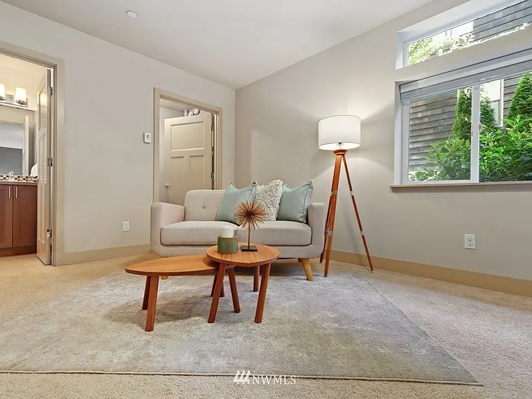1633 California Ave SW #A — Photo 14
