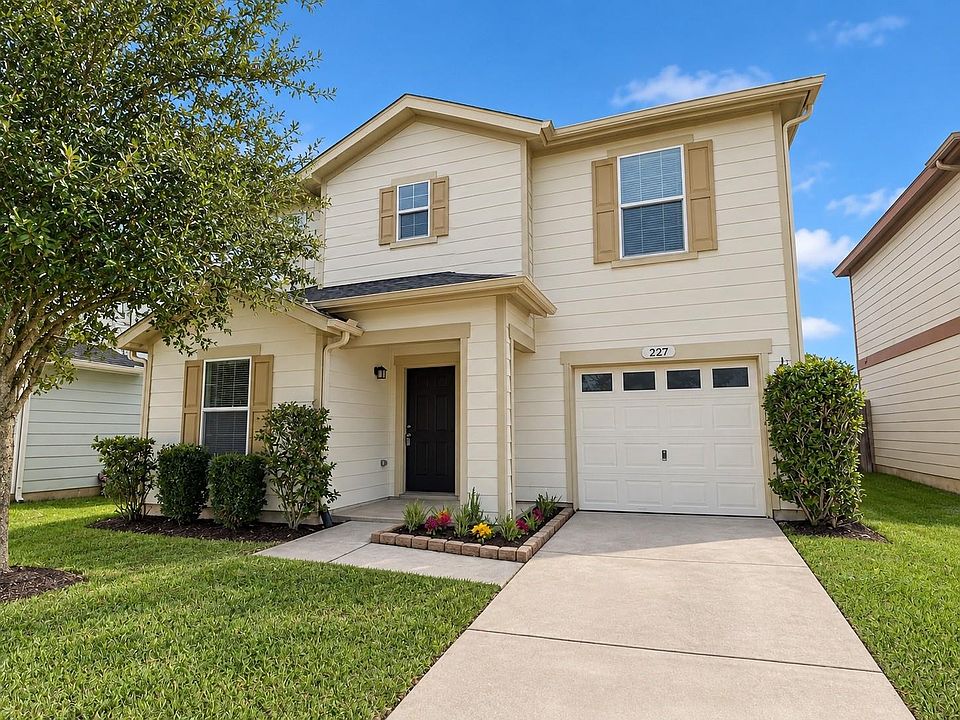 1st image of 227 Silky Leaf Dr