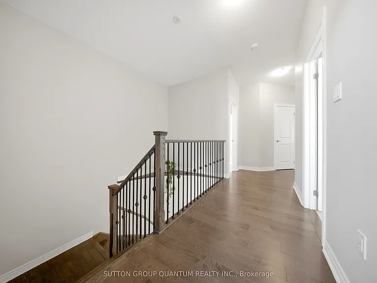 3196 Ernest Appelbe Blvd — Photo 24