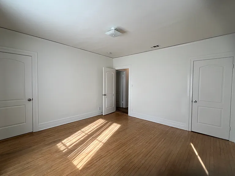 1615 Lyndon St — Photo 29