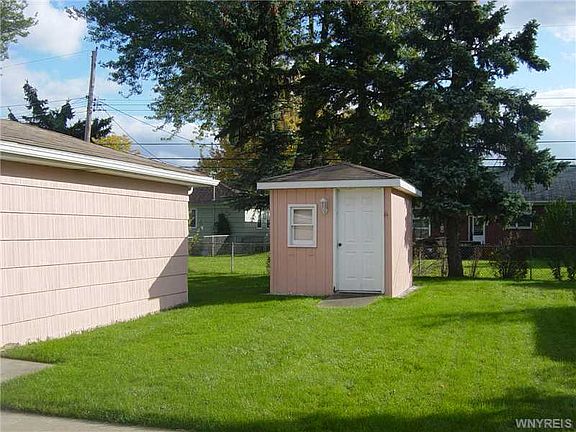 4th image of 67 Alder Pl