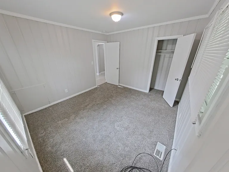 28218 Maple St — Photo 7