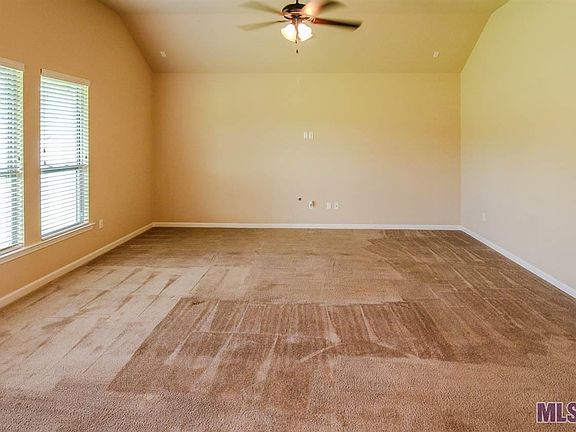 3rd image of 13856 Ponderosa Dr