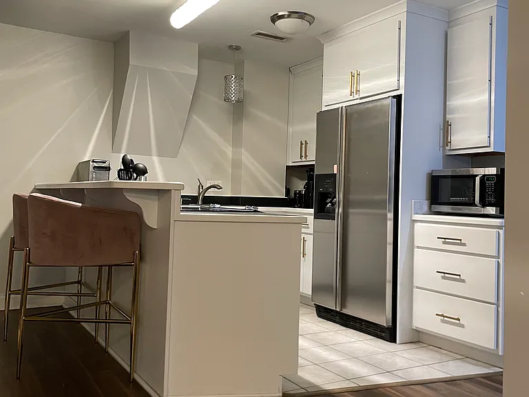 523 N Bertrand St #108 — Photo 8
