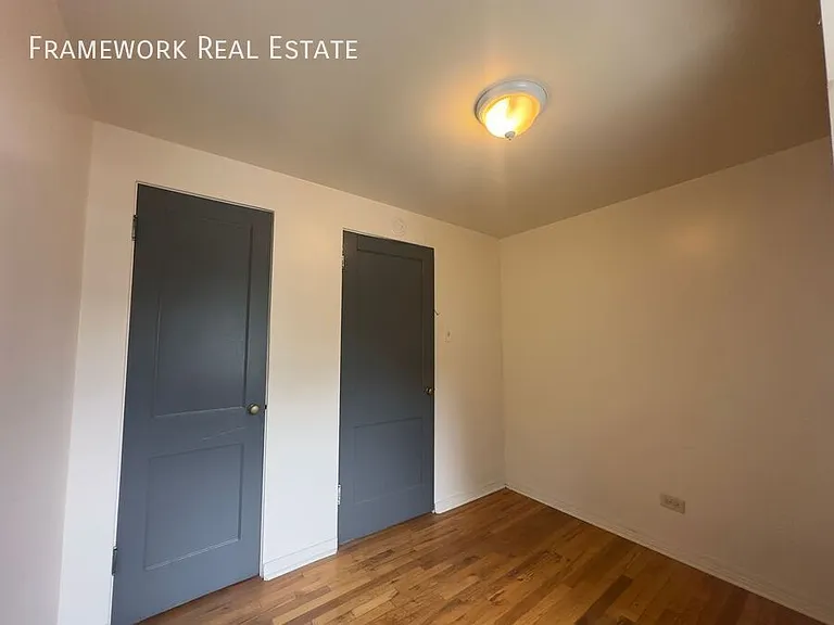 1460 N Ivanhoe St — Photo 11