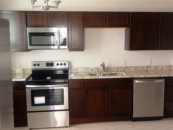 2nd image of 434-436 6th Ave