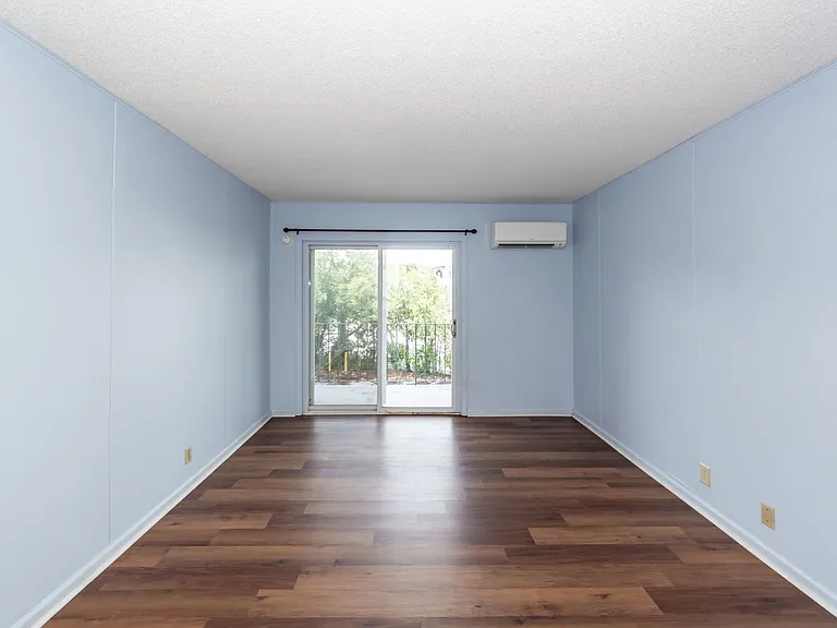 259 E Bay St #7B — Photo 6