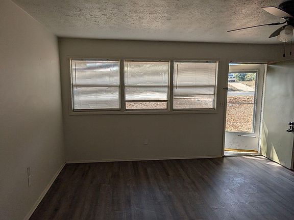 3rd image of 3621 S Lakewood Dr