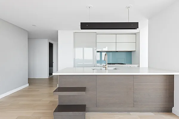 Rented by Compass | media 19