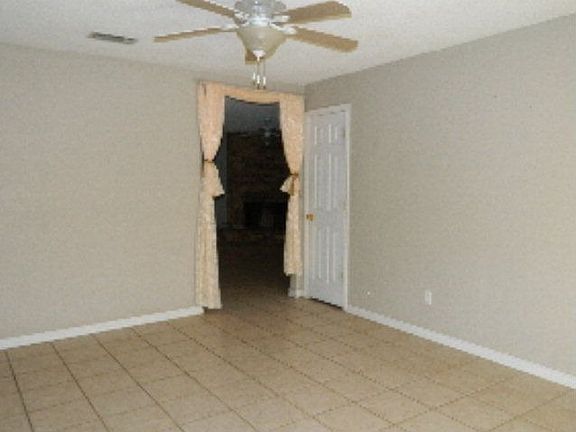 5th image of 4005 Eastridge Dr