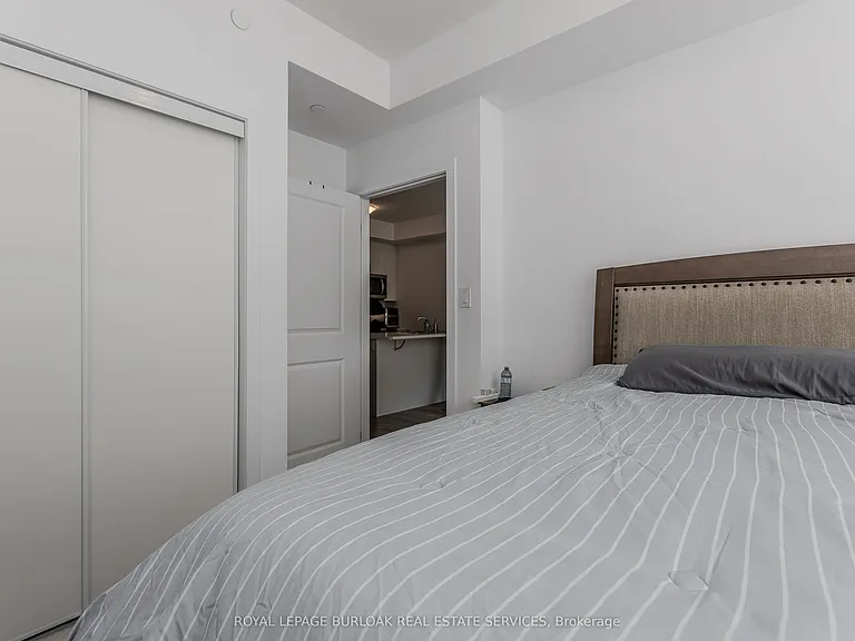 470 Dundas St E #317 — Photo 27