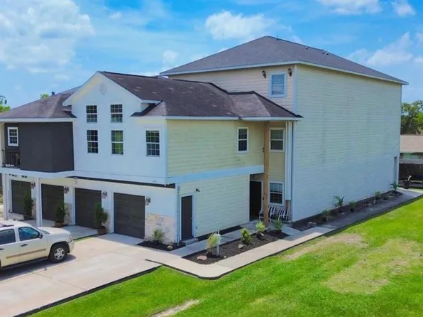 13121 Vickery St, Houston, TX