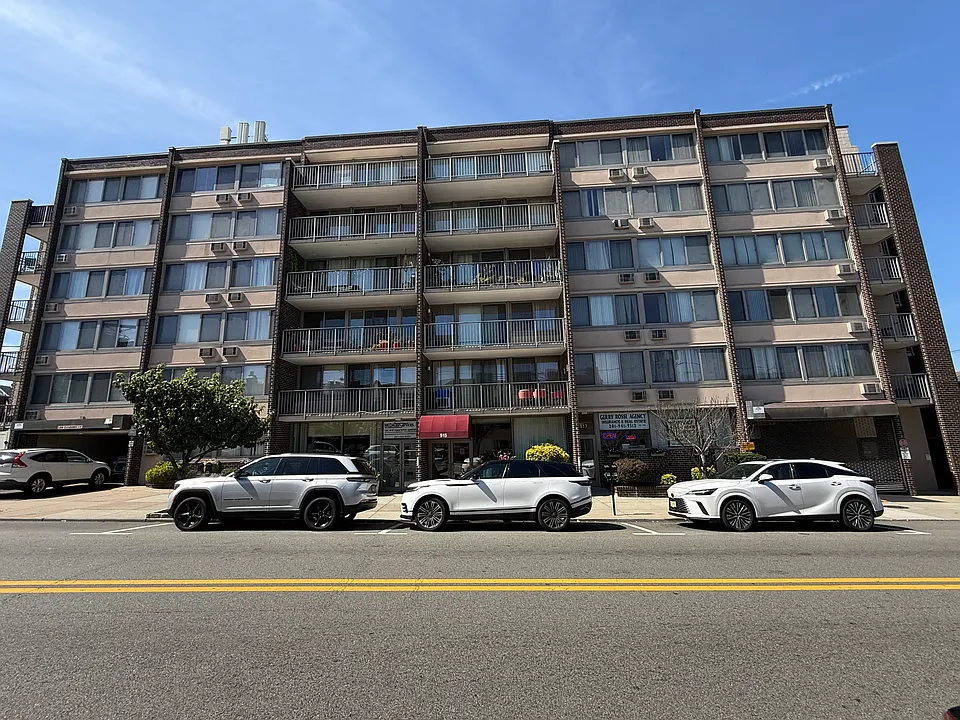 515 Anderson Ave #5G