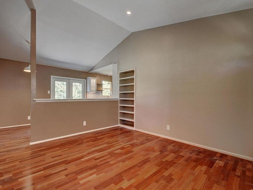 2nd image of 7518 Eastcrest Dr #0