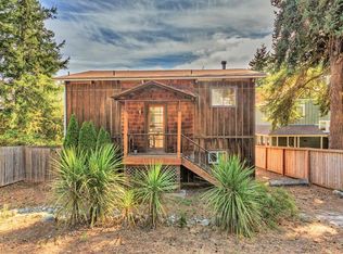 2120 Holcomb St, Port Townsend, WA 98368