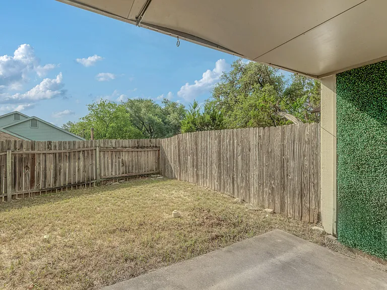 1601A Summer Creek Ct — Photo 27