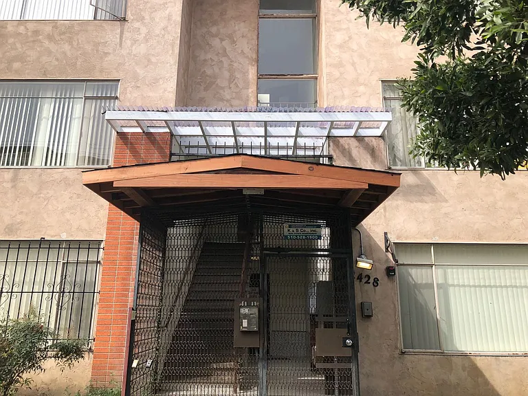 2428 Ellsworth St #204 — Photo 3