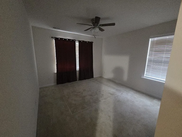 125 Meadows Landing Ln — Photo 14