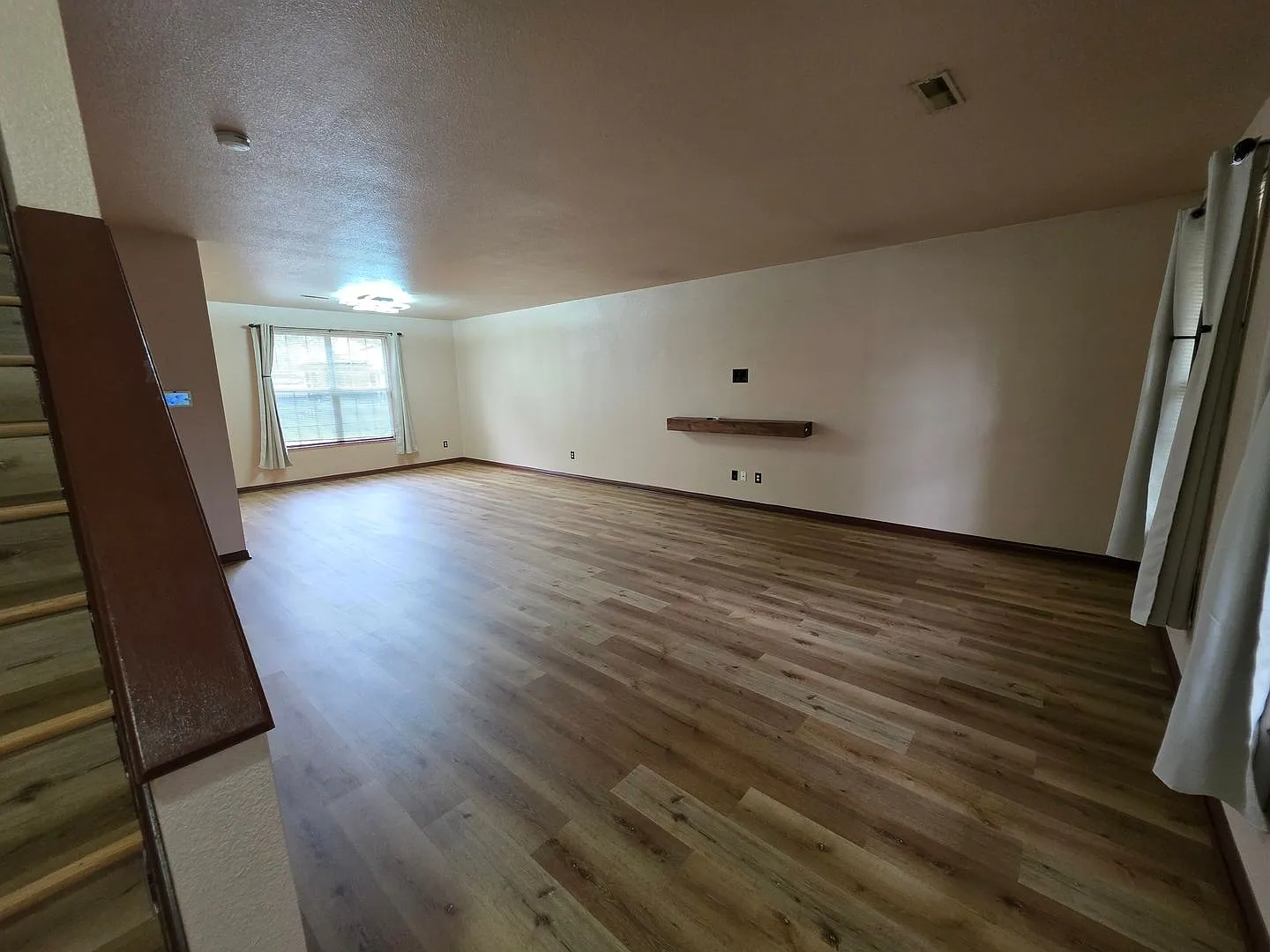1816 Ernest Court - $2500.00/mo. — Photo 3