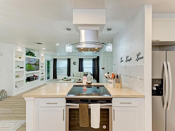 5th image of 3316 Vivienda Blvd #3316