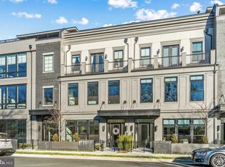 20346 Northpark Dr, Ashburn, VA 20147