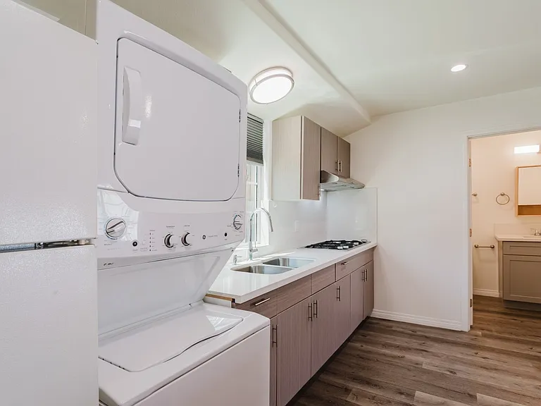 10327 Hillhaven Ave #1/2 — Photo 12