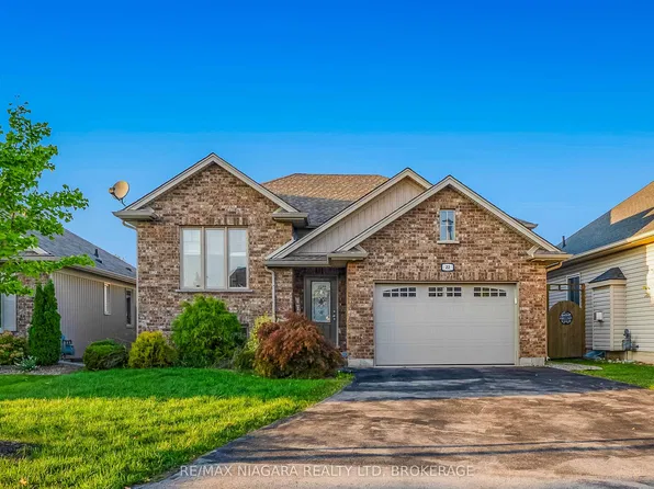 22 Henley Ct, Welland, ON L3B 6E8