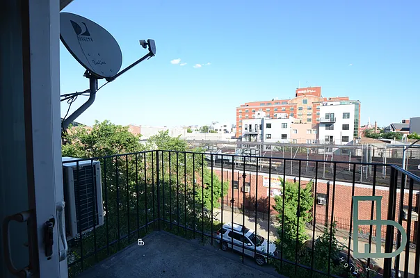 Rented by Brooklyn High Rise LLC | media 31